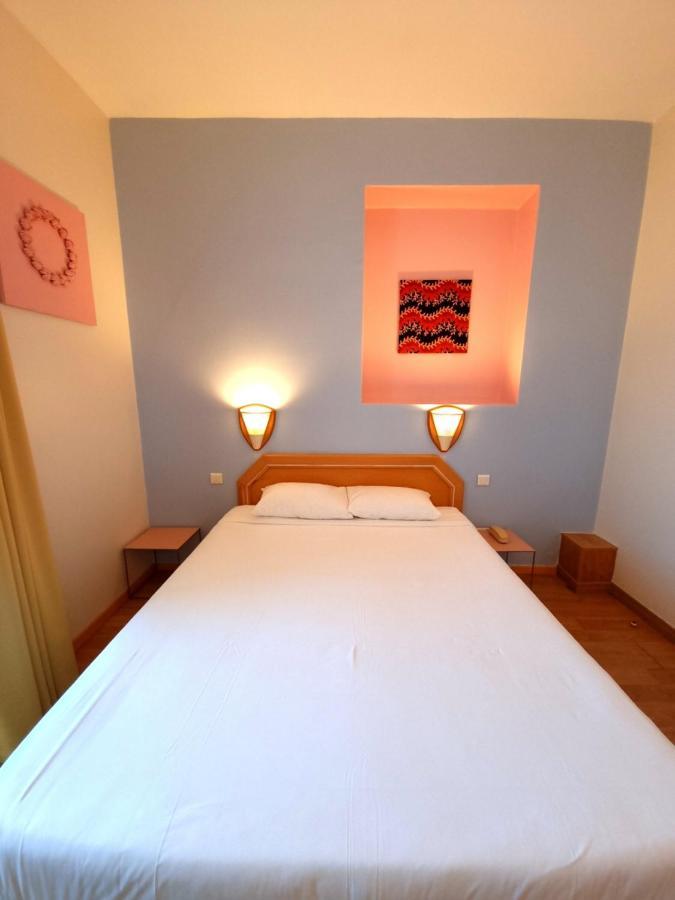 קאלבי Hotel Sole Mare מראה חיצוני תמונה