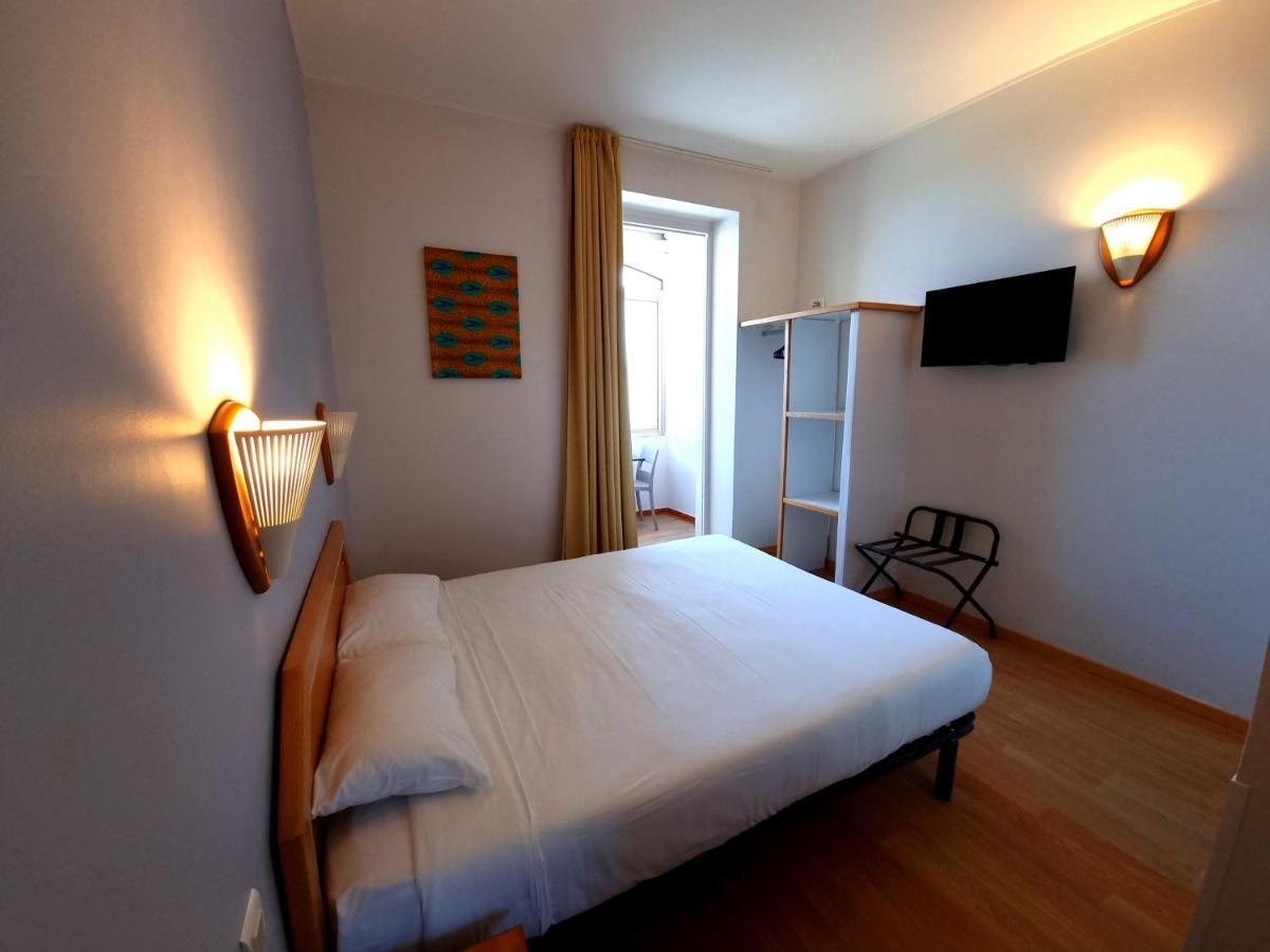 קאלבי Hotel Sole Mare מראה חיצוני תמונה